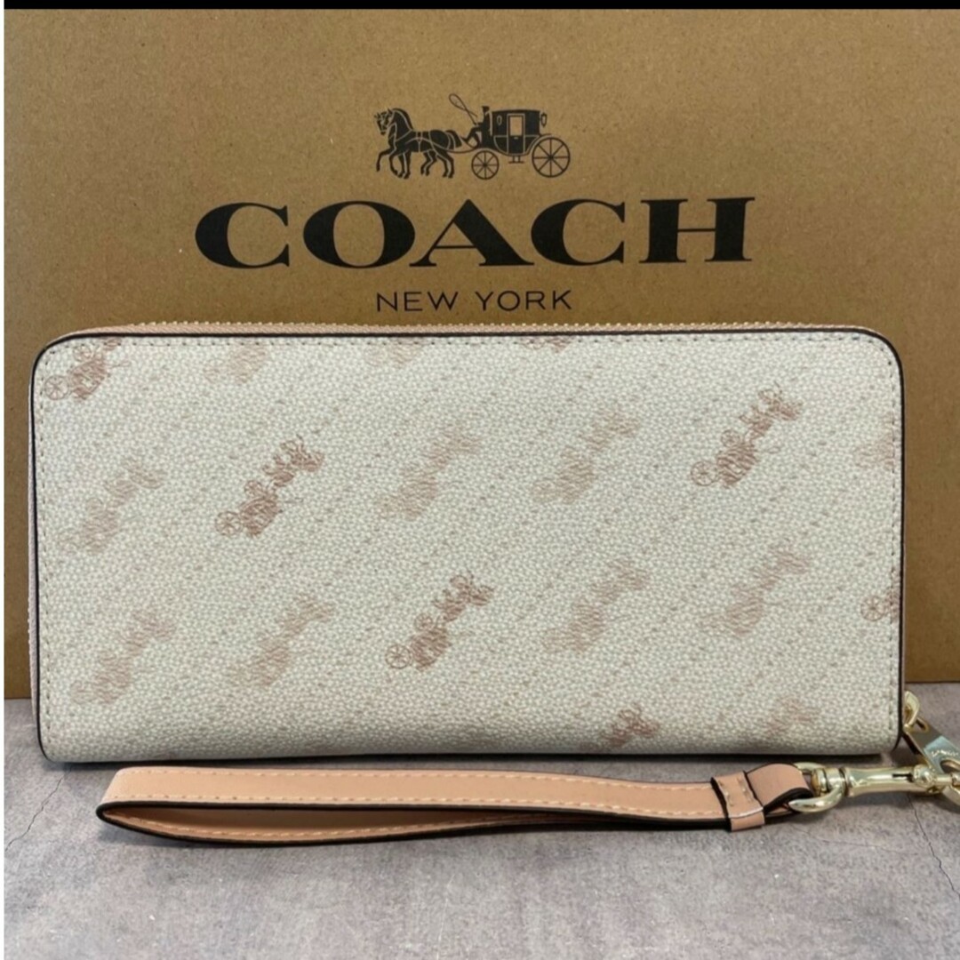 新品　COACH 長財布　ホワイト　シグネチャー　ラウンドファスナー　小銭入れ有