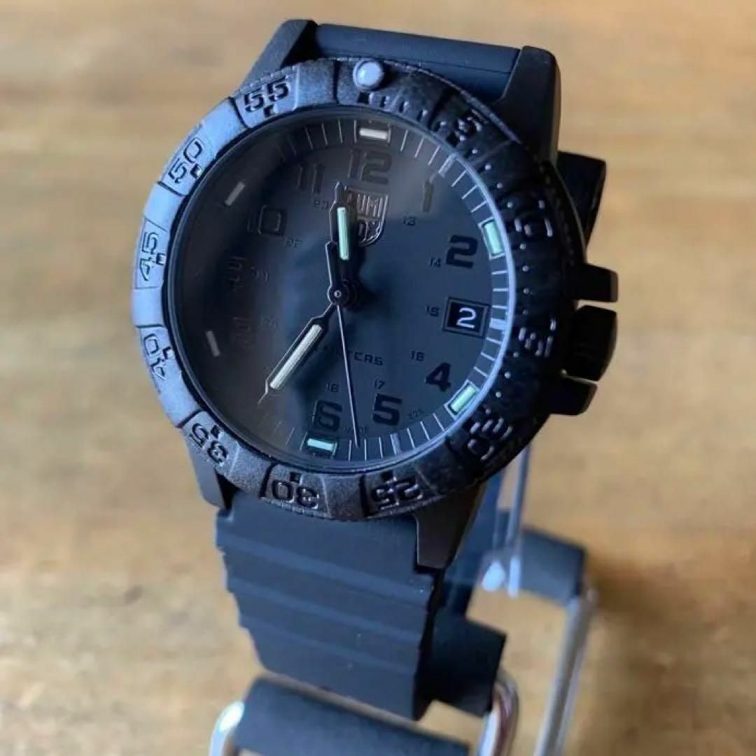Luminox(ルミノックス)の【新品】ルミノックス LUMINOX 腕時計 シータートル 0301.BO メンズの時計(腕時計(アナログ))の商品写真
