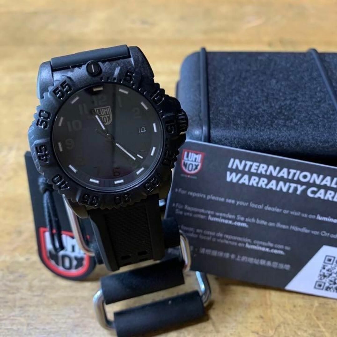 Luminox(ルミノックス)の【新品】ルミノックス LUMINOX 腕時計 ネイビーシールズ 7051.BO メンズの時計(腕時計(アナログ))の商品写真