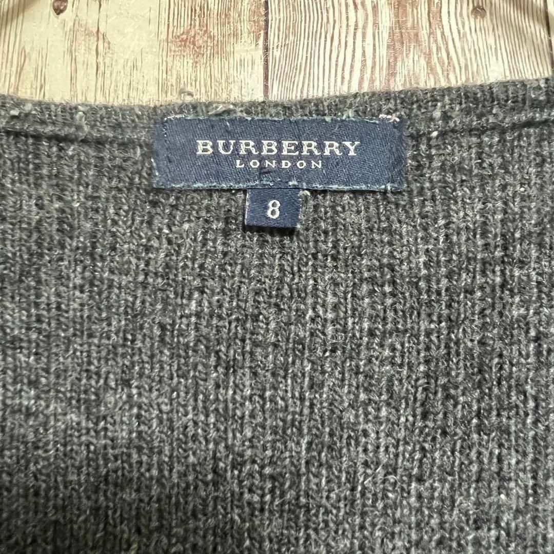 BURBERRY(バーバリー)のBurberry バーバリーベスト　ワンポイントロゴ　予備ボタン付き　M メンズのトップス(ベスト)の商品写真