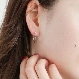 ジュエッテ(Jouete)のJouete  フープピアス　クラフト　プラチナム(ピアス)