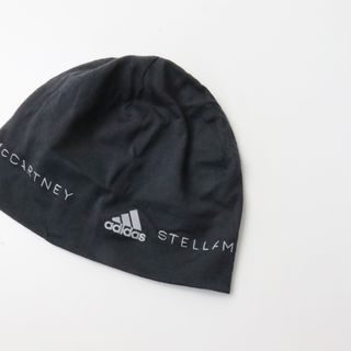 アディダスバイステラマッカートニー(adidas by Stella McCartney)の美品 アディダスバイステラマッカートニー adidas by Stella McCartney ロゴプリント カットソーキャップ OSWF/ブラック【2400013604420】(その他)