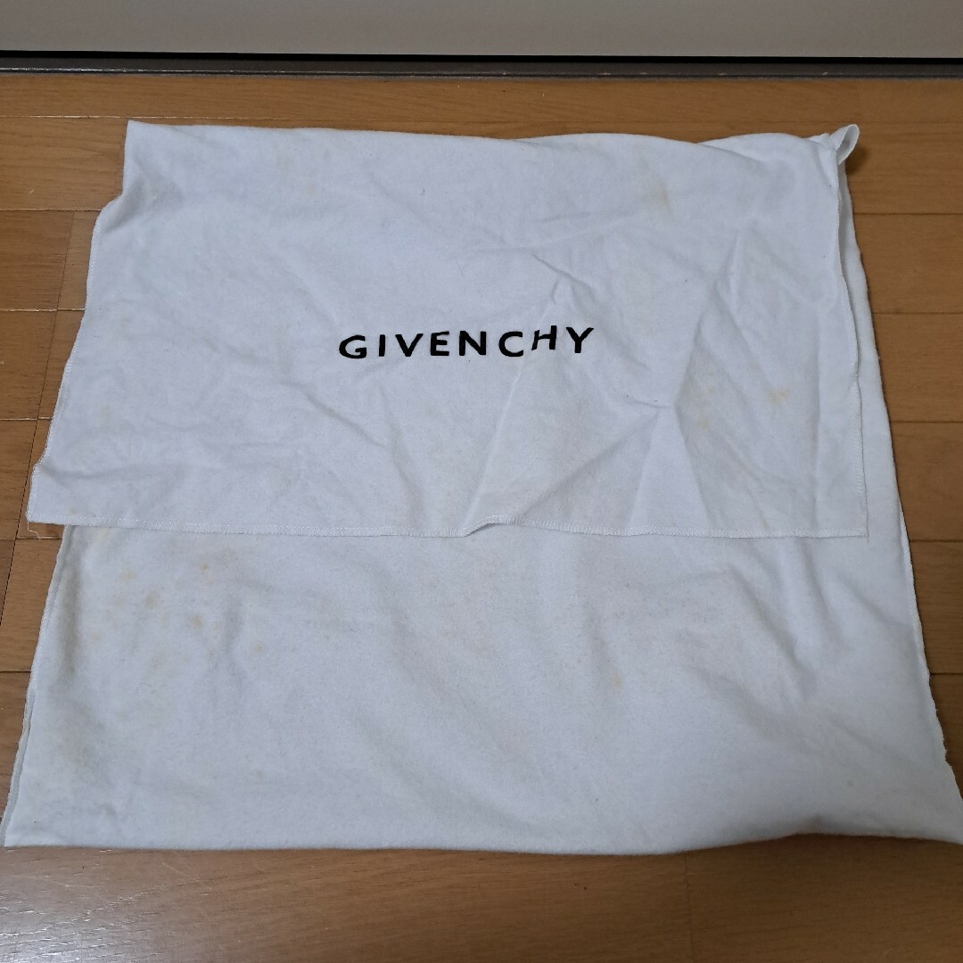 GIVENCHY(ジバンシィ)の[送料込] GIVENCHY ハンドバッグ 総柄 ブラック キャンバス フリンジ レディースのバッグ(ハンドバッグ)の商品写真