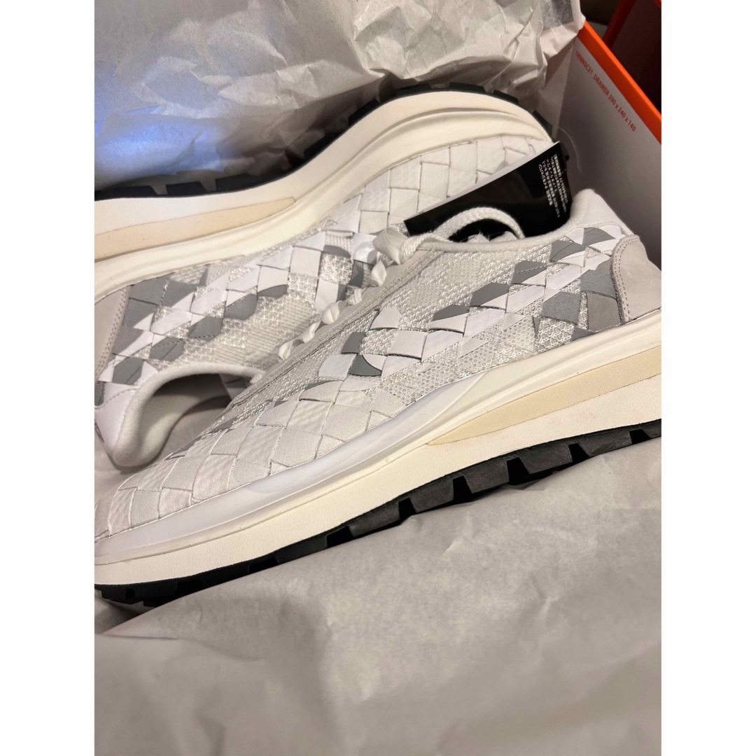 sacai(サカイ)のNike Sacai ゴルチェ White30cm メンズの靴/シューズ(スニーカー)の商品写真