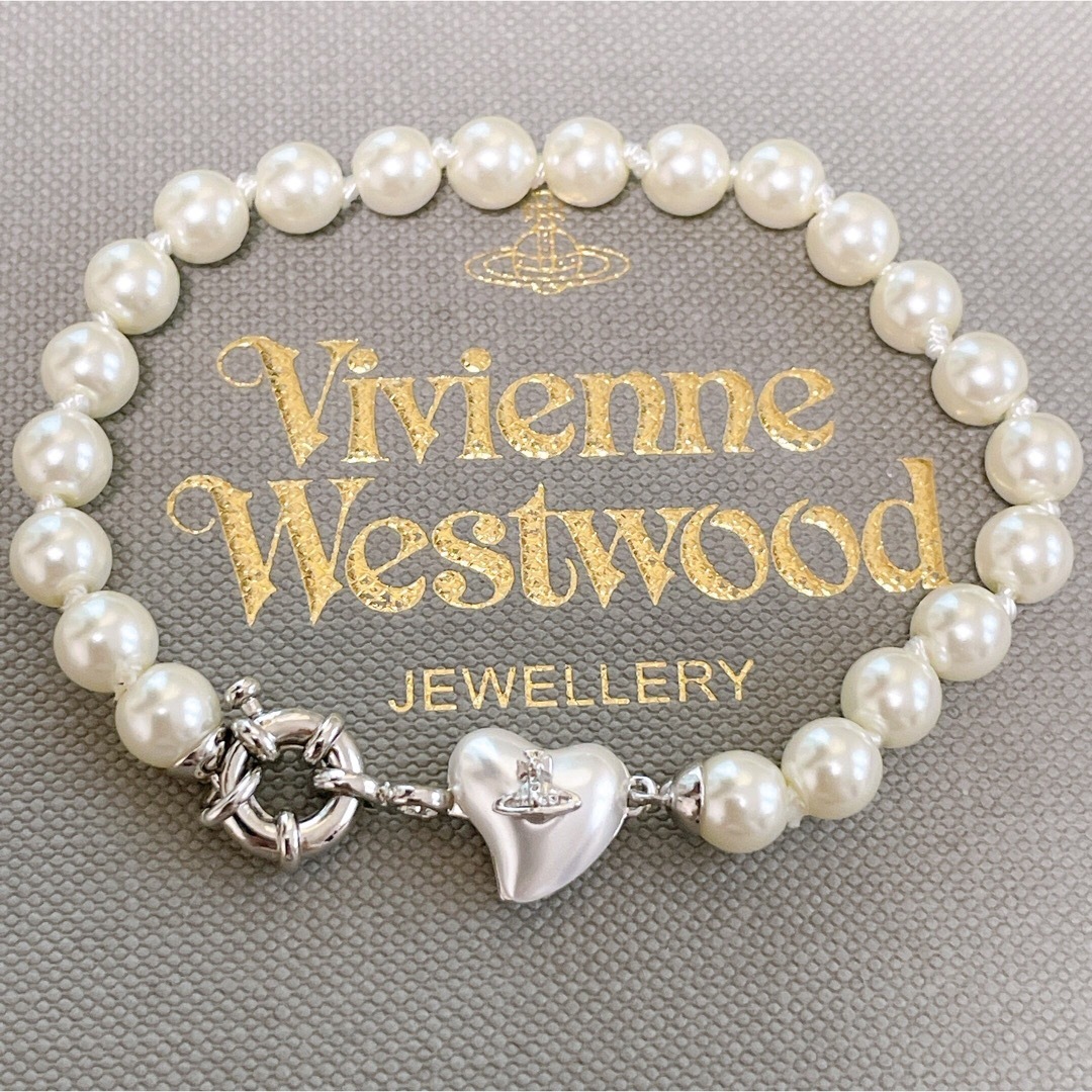 Vivienne Westwood(ヴィヴィアンウエストウッド)のヴィヴィアン パール ブレスレット メンズのアクセサリー(ブレスレット)の商品写真
