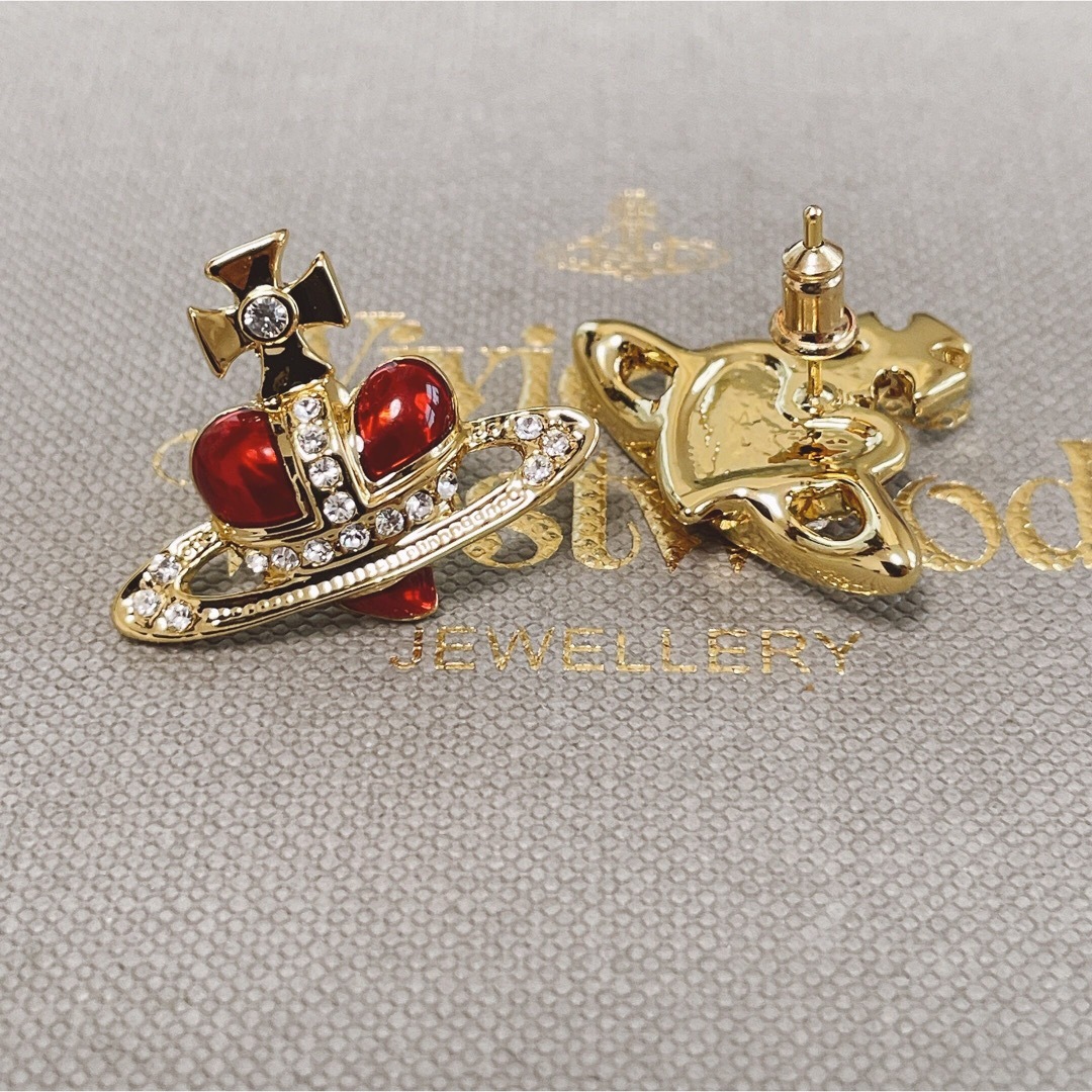 Vivienne Westwood(ヴィヴィアンウエストウッド)のヴィヴィアン タイニー オーブ ピアス レディースのアクセサリー(ピアス)の商品写真