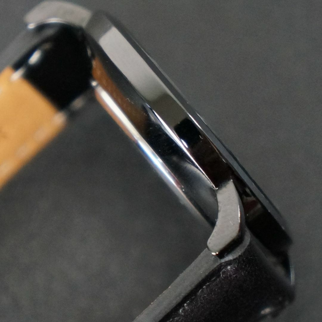 Furla(フルラ)の【稼働品】FURLA ブラックケース　新品ベルト 電池交換済 レディースのファッション小物(腕時計)の商品写真