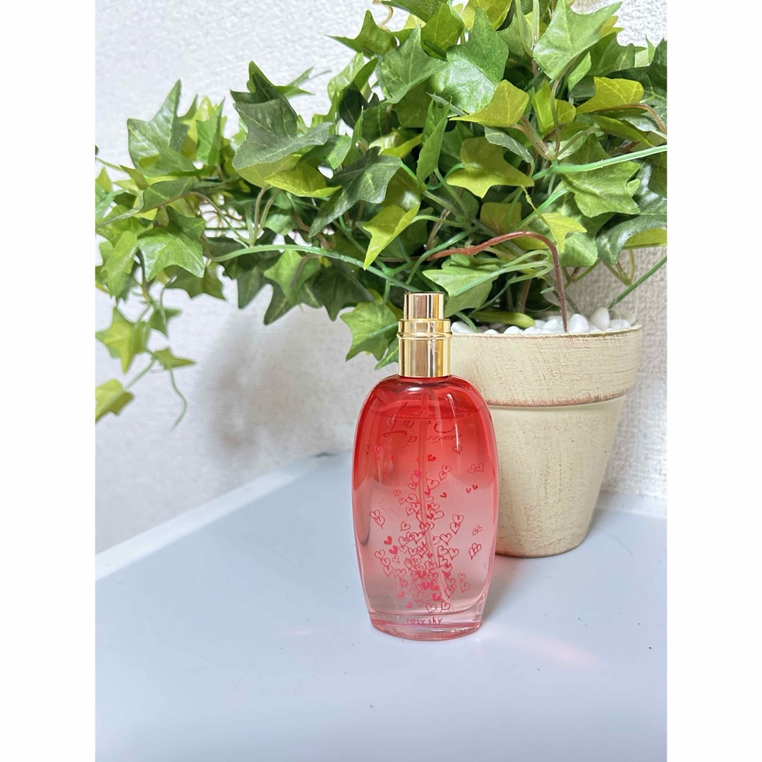 Love Passport(ラブパスポート)の【中古品】ラブパスポート ロージースカイハピネス 50ml コスメ/美容の香水(香水(女性用))の商品写真