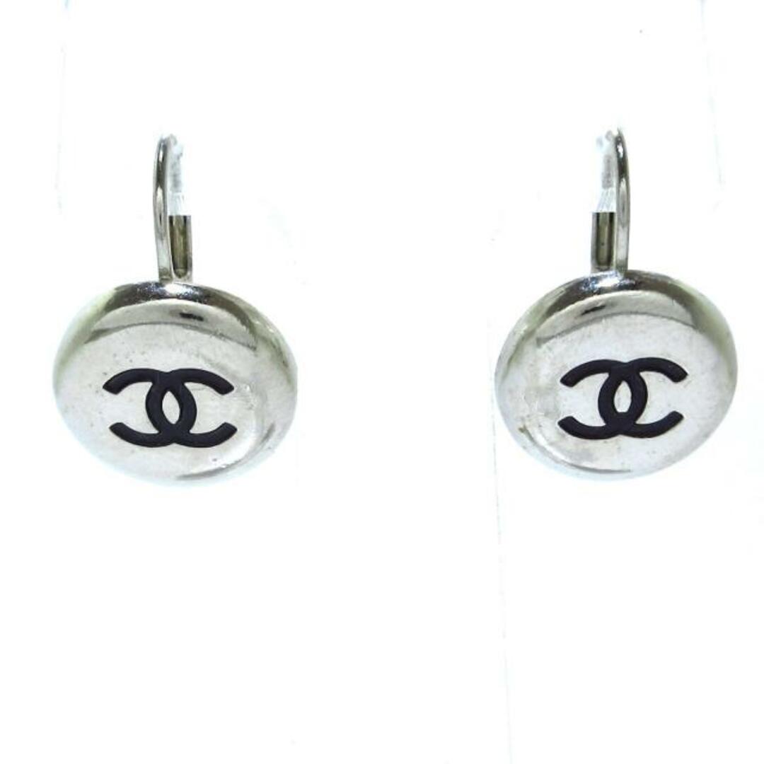 CHANEL - シャネル ピアス ココマーク 金属素材の通販 by ブランディア