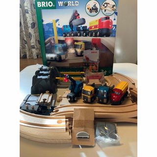 ブリオ(BRIO)のIKO様専用　BRIO ブリオ レール＆ロード採石セット 33210(鉄道模型)