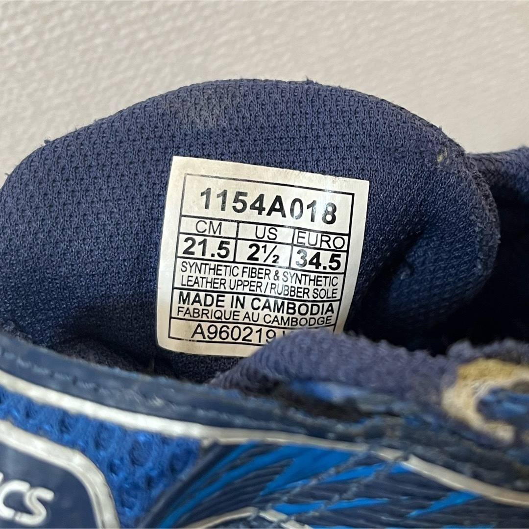 asics(アシックス)のasics  スニーカー　サイズ21.5㎝ キッズ/ベビー/マタニティのキッズ靴/シューズ(15cm~)(スニーカー)の商品写真