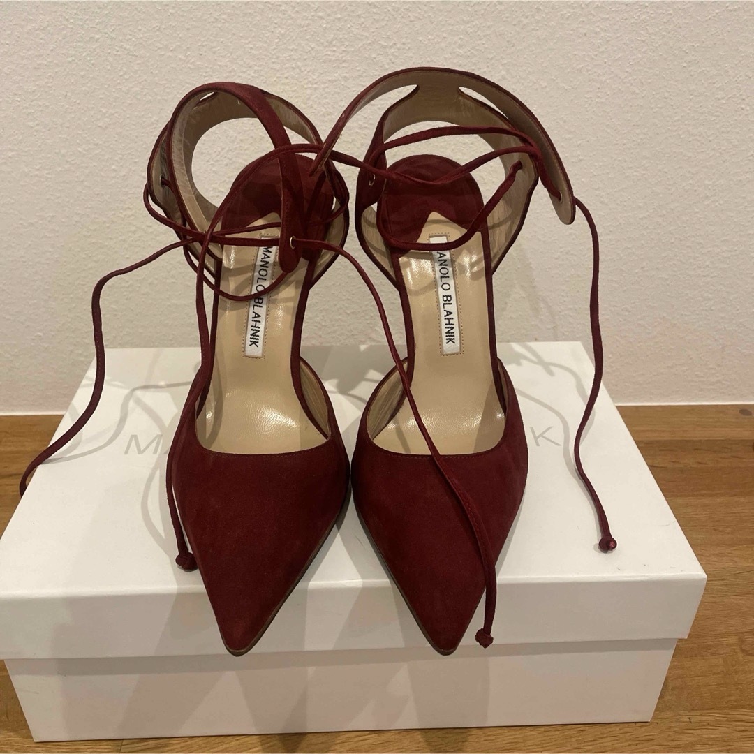 MANOLO BLAHNIK マノロ ブラニク　スエード　パンプスレディース