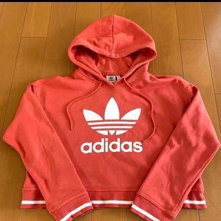 オリジナルス(Originals（adidas）)のadidas ショート丈パーカー(パーカー)