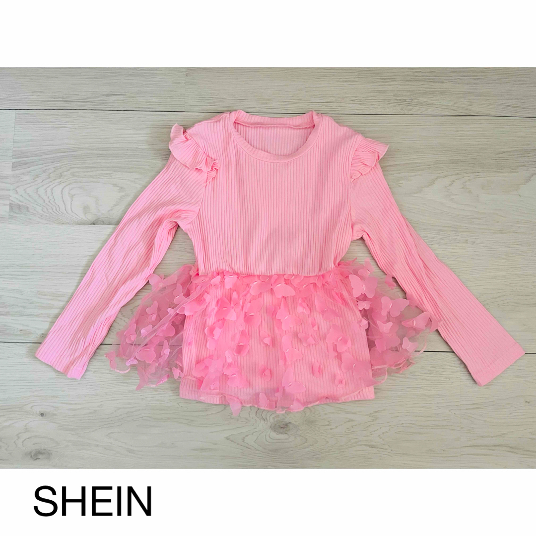 【新品・未使用】SHEIN＊メッシュフリル付きベビーピンクカットソー キッズ/ベビー/マタニティのキッズ服女の子用(90cm~)(Tシャツ/カットソー)の商品写真