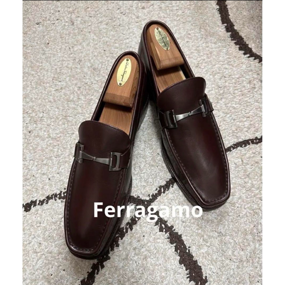 Salvatore Ferragamo(サルヴァトーレフェラガモ)の✨極美品✨Ferragamo フェラガモ ガンチーニ ローファー メンズの靴/シューズ(ドレス/ビジネス)の商品写真