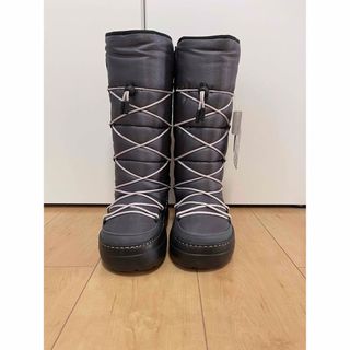 クロックス(crocs)の【未使用】クロックス　コスモブーツ　グレー　w5 21cm(ブーツ)