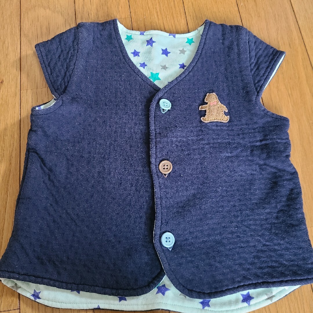 【セール！】ベスト　90 キッズ/ベビー/マタニティのキッズ服男の子用(90cm~)(ジャケット/上着)の商品写真