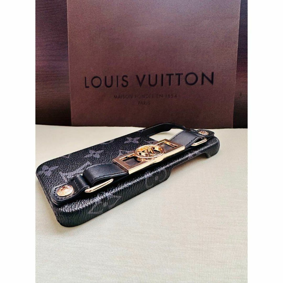 LOUIS VUITTON(ルイヴィトン)の【残り1点】ルイヴィトン iPhone15 ケース LOUIS VUITTON スマホ/家電/カメラのスマホアクセサリー(iPhoneケース)の商品写真