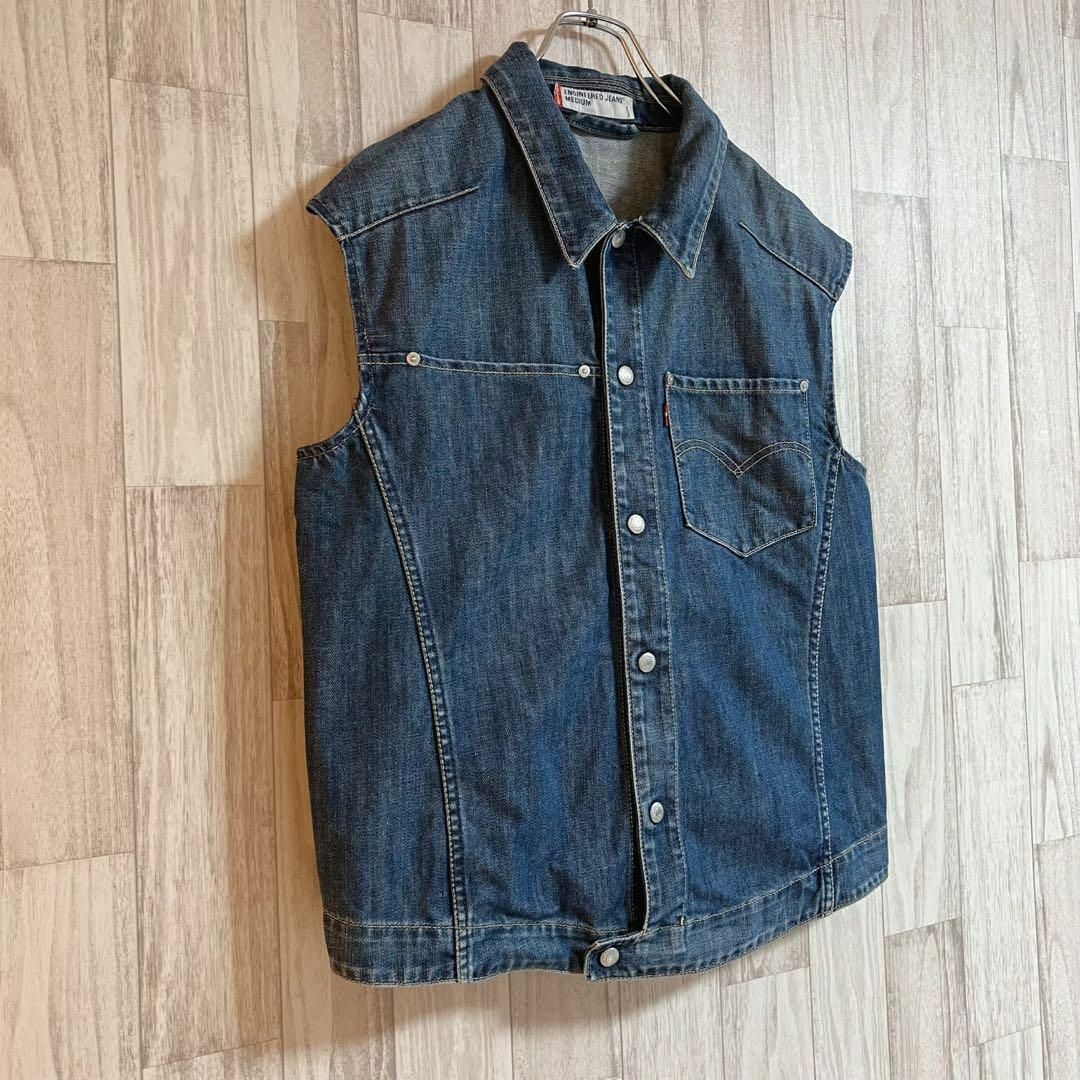 Levi's(リーバイス)のリーバイスデニムベスト　レディース　ヴィンテージ　M 古着女子 レディースのジャケット/アウター(Gジャン/デニムジャケット)の商品写真