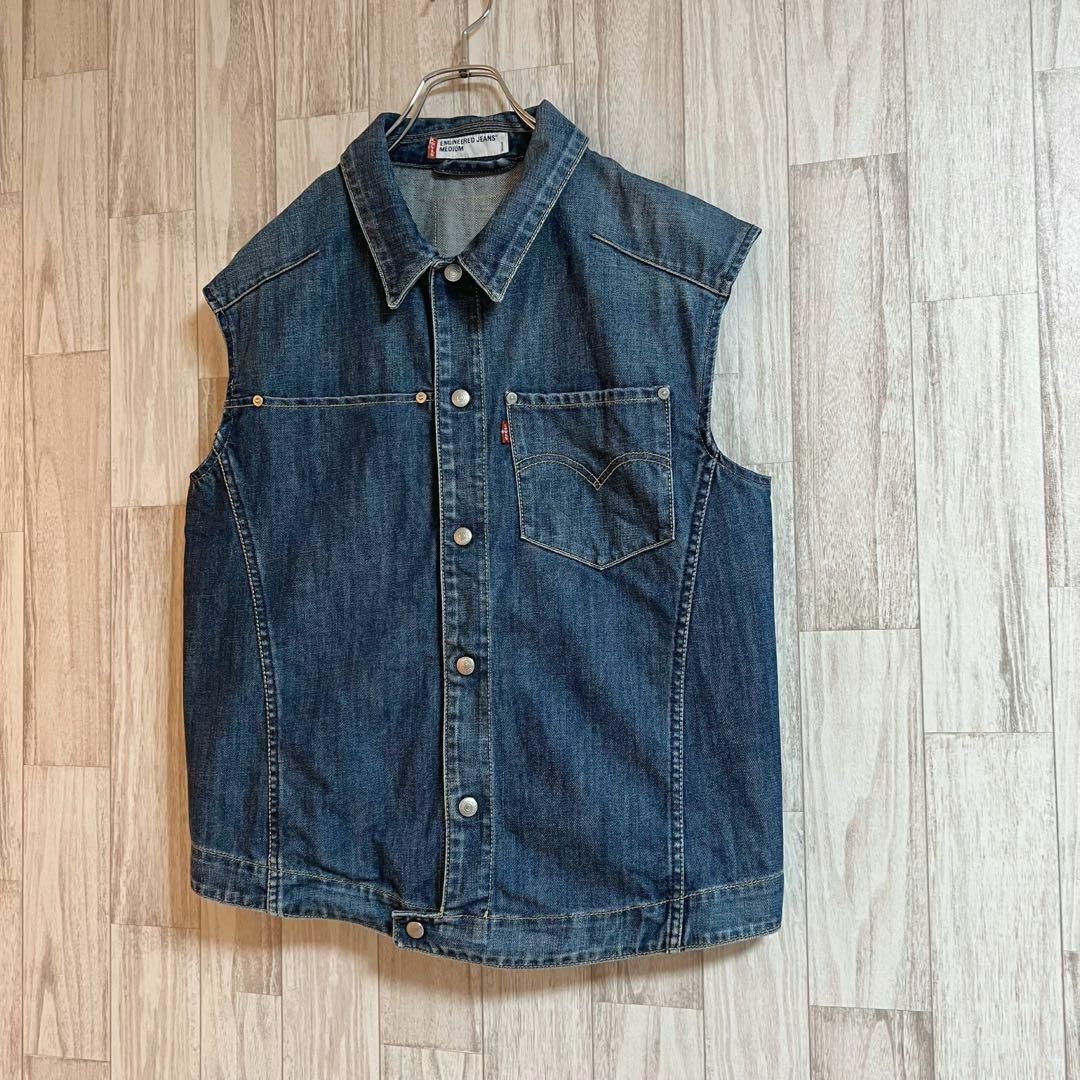 Levi's(リーバイス)のリーバイスデニムベスト　レディース　ヴィンテージ　M 古着女子 レディースのジャケット/アウター(Gジャン/デニムジャケット)の商品写真