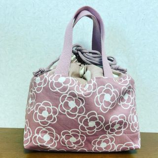 ハンドメイド　保冷保温　お弁当袋　ランチバッグ　巾着袋　ピンク色　お花柄　ドット(外出用品)