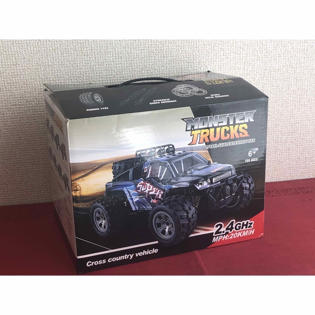 ○ラジコン 1/18スケール4WD充電式トラック RCカー高速オフロード車
