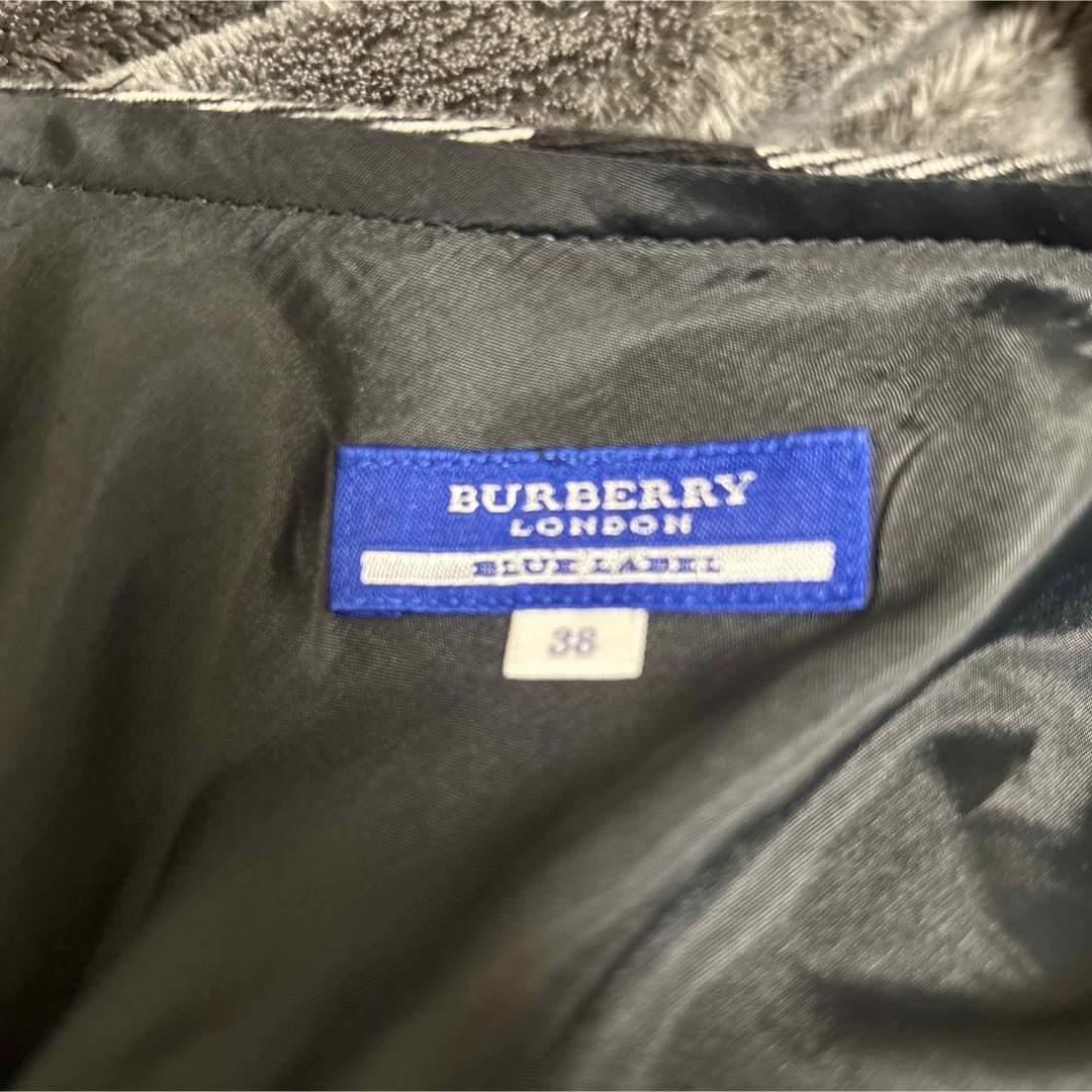 BURBERRY(バーバリー)のバーバリーブルーレーベル ノバチェックフレアスカート 38 レディースのスカート(ひざ丈スカート)の商品写真