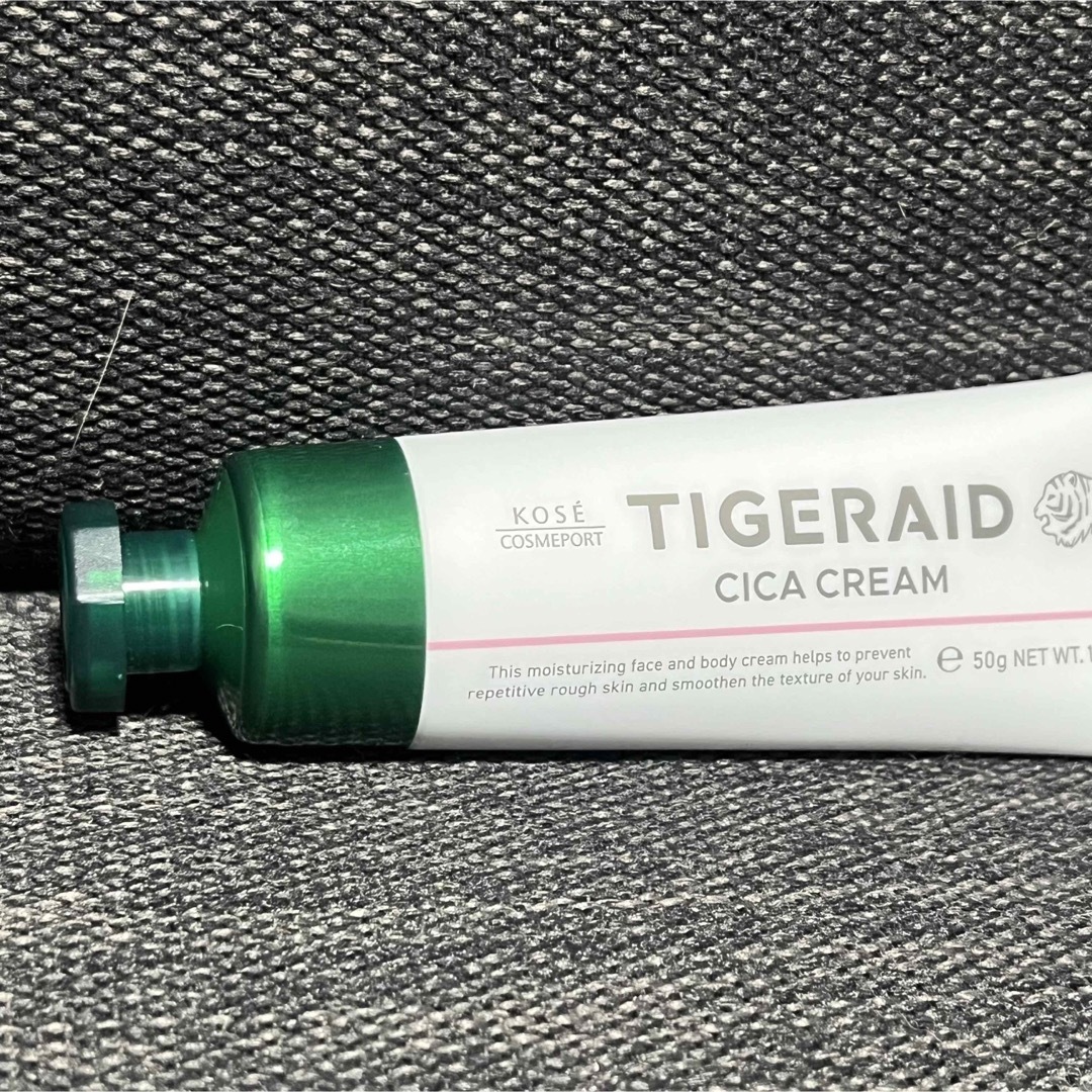 KOSE COSMEPORT(コーセーコスメポート)のタイガレイド 薬用CICAリペア クリーム ミニ 50g TIGERAID コスメ/美容のスキンケア/基礎化粧品(フェイスクリーム)の商品写真