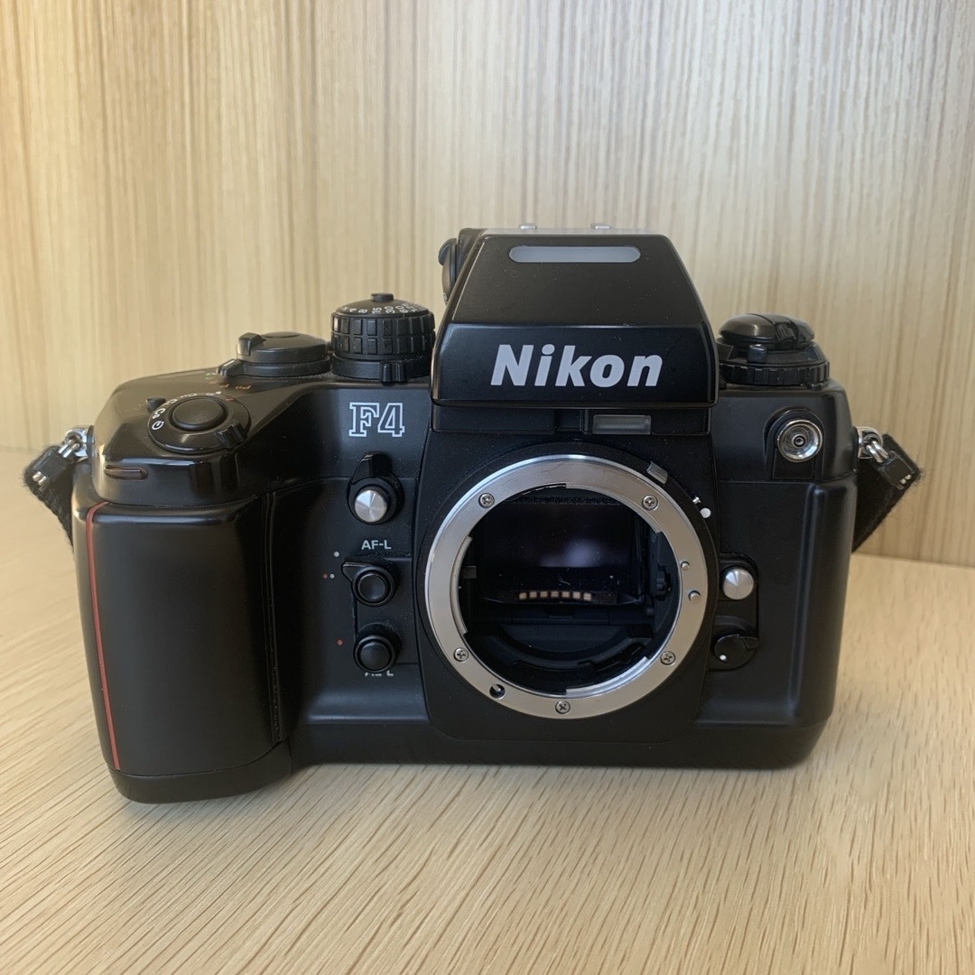 Nikon F4 ニコン　カメラ　310