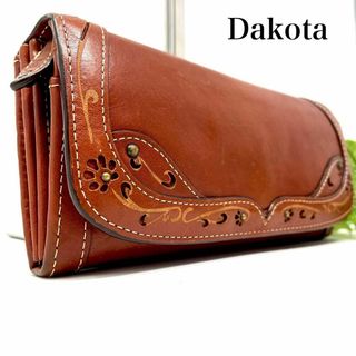 ninaの部屋Dakotaダコタ 長財布 カットワーク デイジー 折り財布