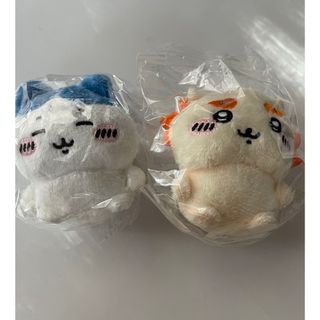 ちいかわ　ガチャ　お座りぬいぐるみ2 ハチワレ　シーサー(キャラクターグッズ)