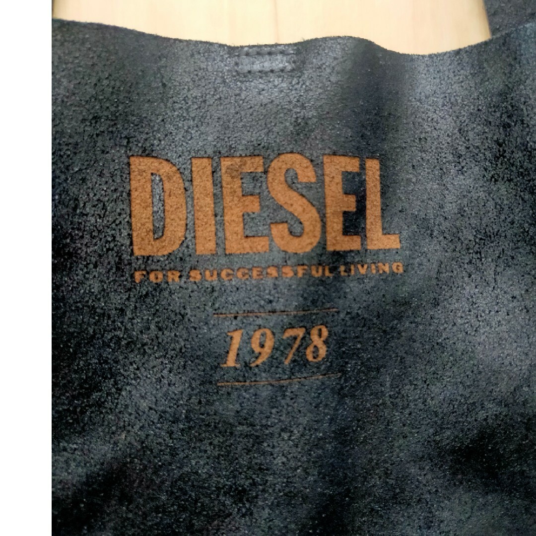 DIESEL(ディーゼル)の最終値下げ★美品！DIESELレザーバッグ レディースのバッグ(トートバッグ)の商品写真