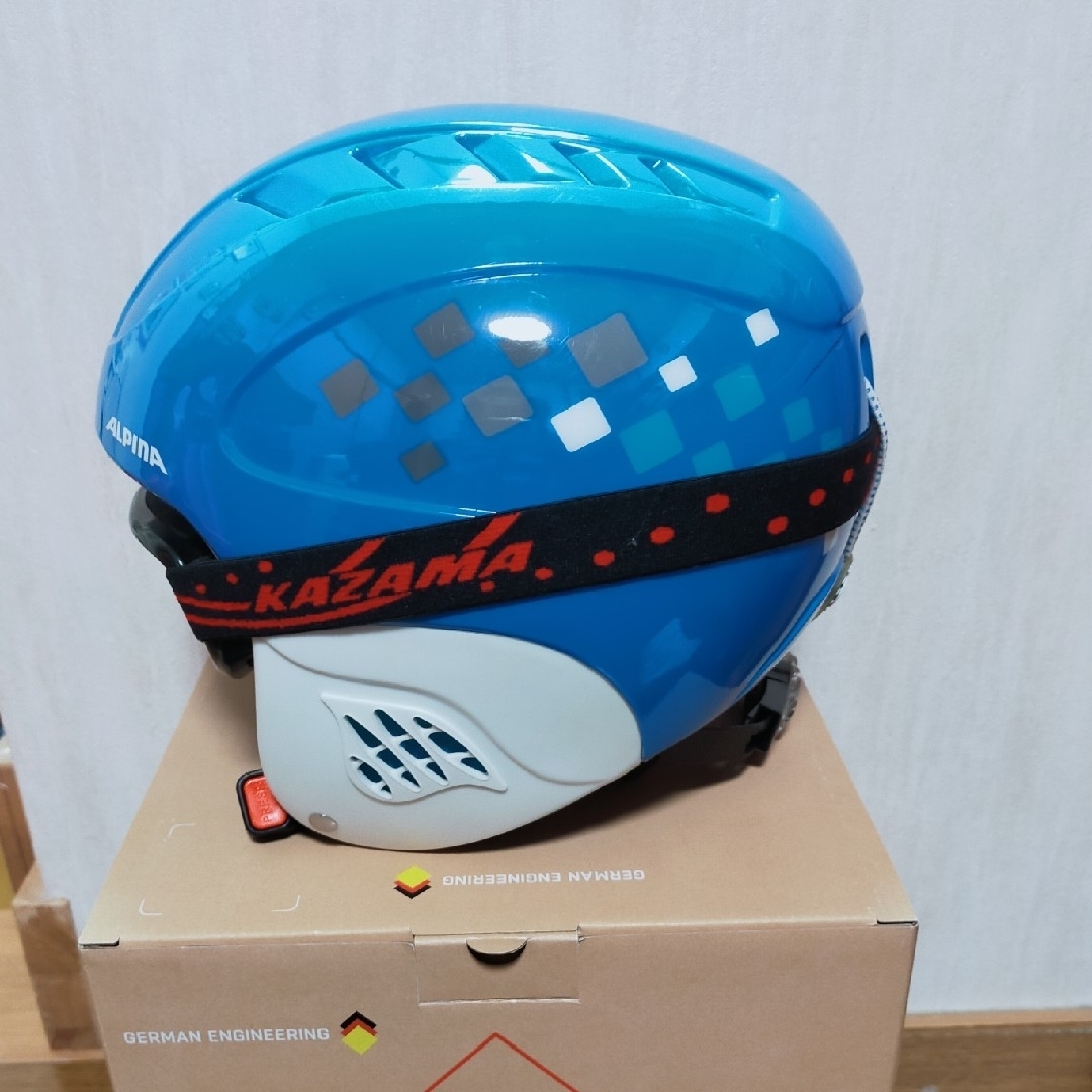 ALPINE(アルパイン)のALPINA スキーヘルメット　54-58　ゴーグル付 スポーツ/アウトドアのスノーボード(ウエア/装備)の商品写真