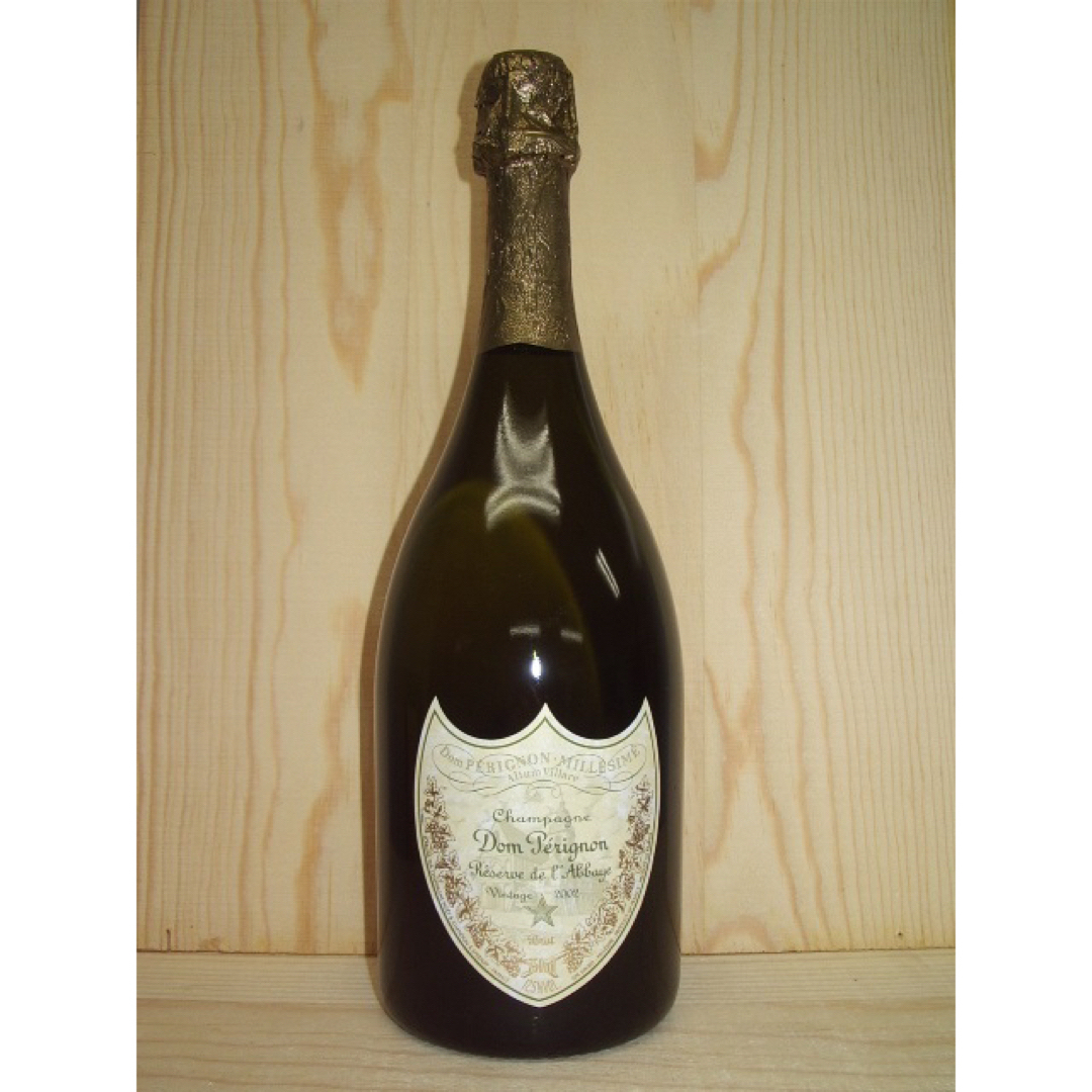 Dom Pérignon(ドンペリニヨン)のドンペリ　ラベイ2002 箱あり 食品/飲料/酒の酒(シャンパン/スパークリングワイン)の商品写真