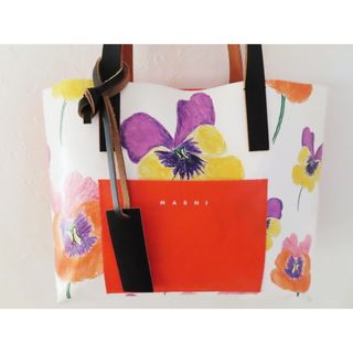 マルニ(Marni)のS12 MARNI マルニ フラワー柄 PVC/レザー トートバッグ マルチカラー(トートバッグ)