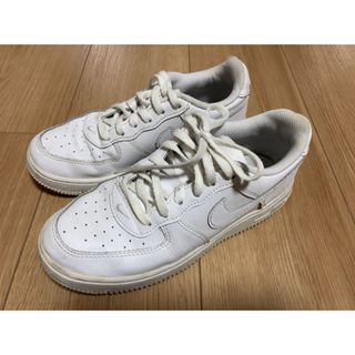 ナイキ(NIKE)のNIKE ナイキ　キッズ　スニーカー　force 1 フォースワン　白　ホワイト(スニーカー)