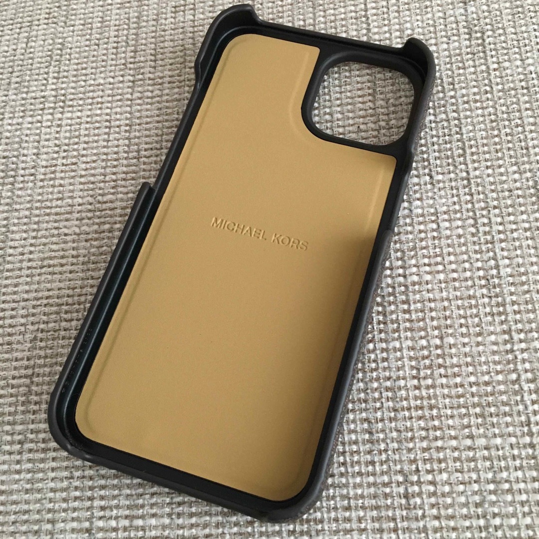 Michael Kors(マイケルコース)の新品★マイケルコース 定価10,560円 レザー iPhone 14 ケース スマホ/家電/カメラのスマホアクセサリー(iPhoneケース)の商品写真