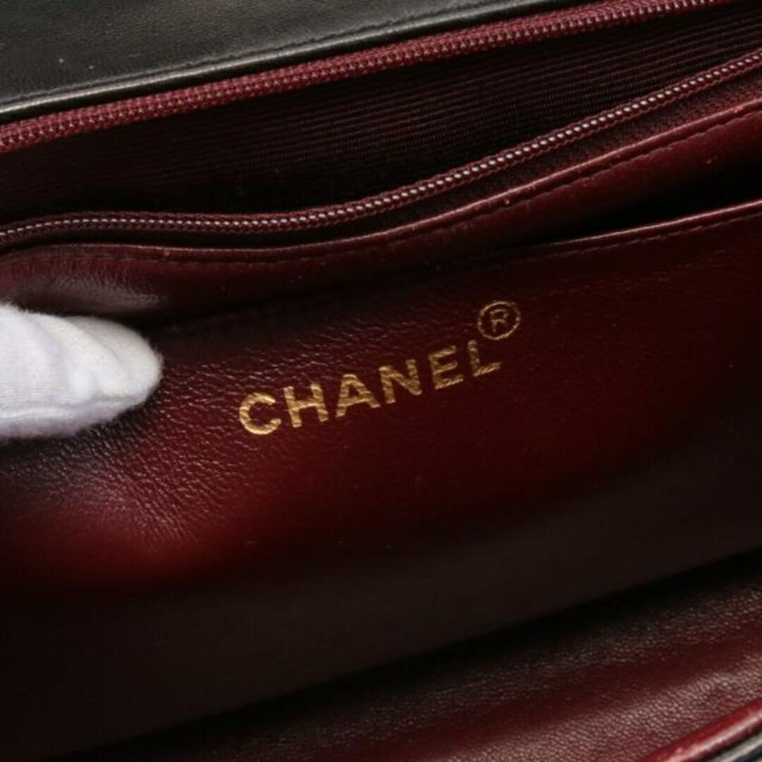 CHANEL(シャネル)のマトラッセ チェーンハンドバッグ ラムスキン ブラック ゴールド金具 レディースのバッグ(ハンドバッグ)の商品写真