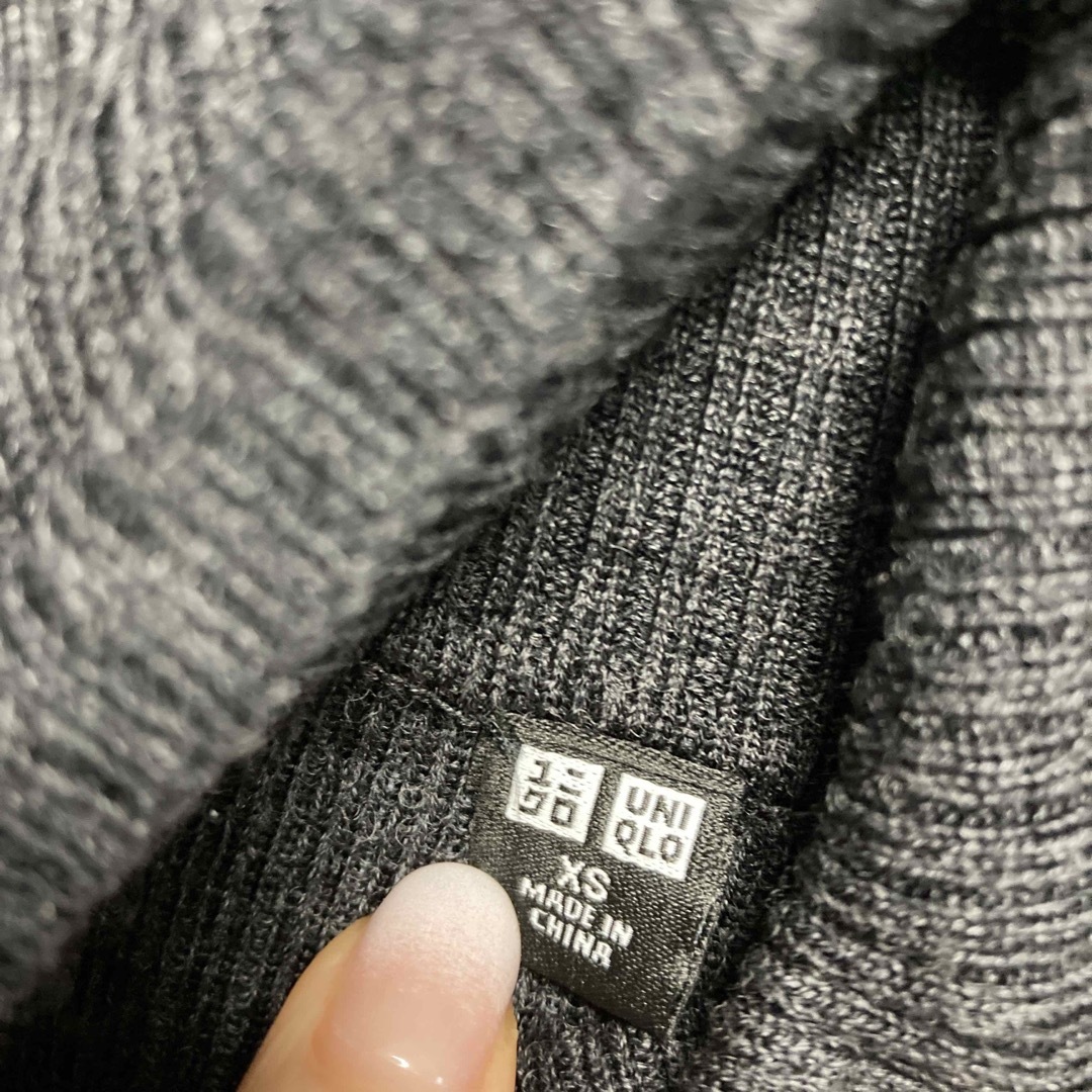 UNIQLO(ユニクロ)の新品 ユニクロ エクストラファインメリノリブタートルネックセーター ダークグレー レディースのトップス(ニット/セーター)の商品写真