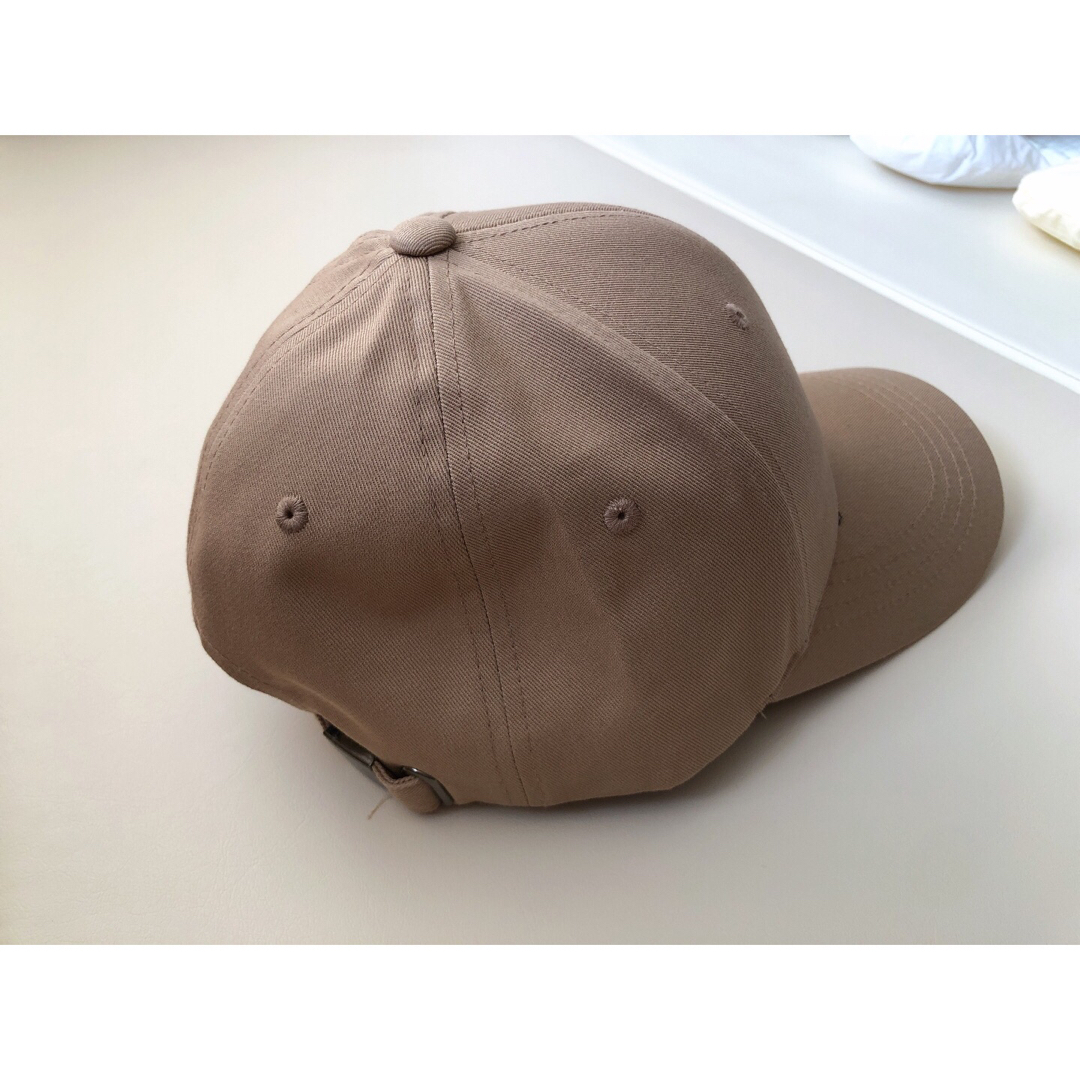 バザール キャップ ベージュ シルバースタッド レディースの帽子(キャップ)の商品写真