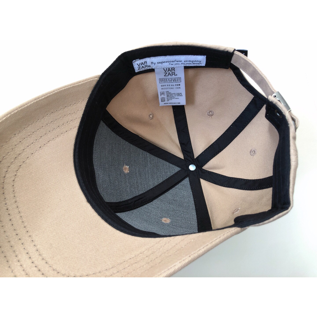 バザール キャップ ベージュ シルバースタッド レディースの帽子(キャップ)の商品写真