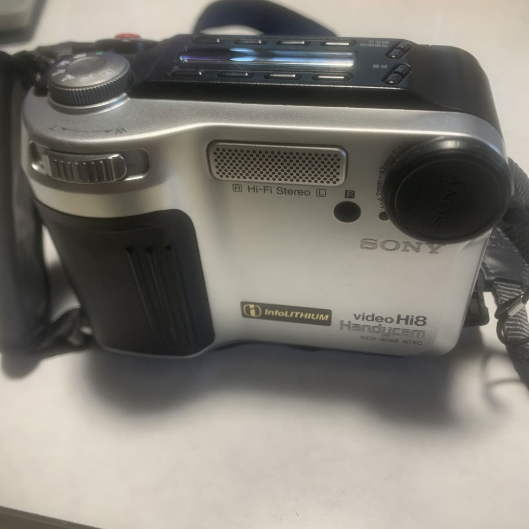 ソニーSONY  VideoHi8  Handycam CCD-SC65