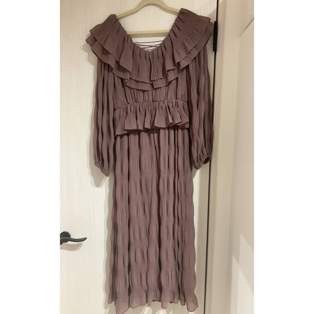 Herlipto Majolica Pleated Long Dress Herlipto Majolica Pleated Long Dress