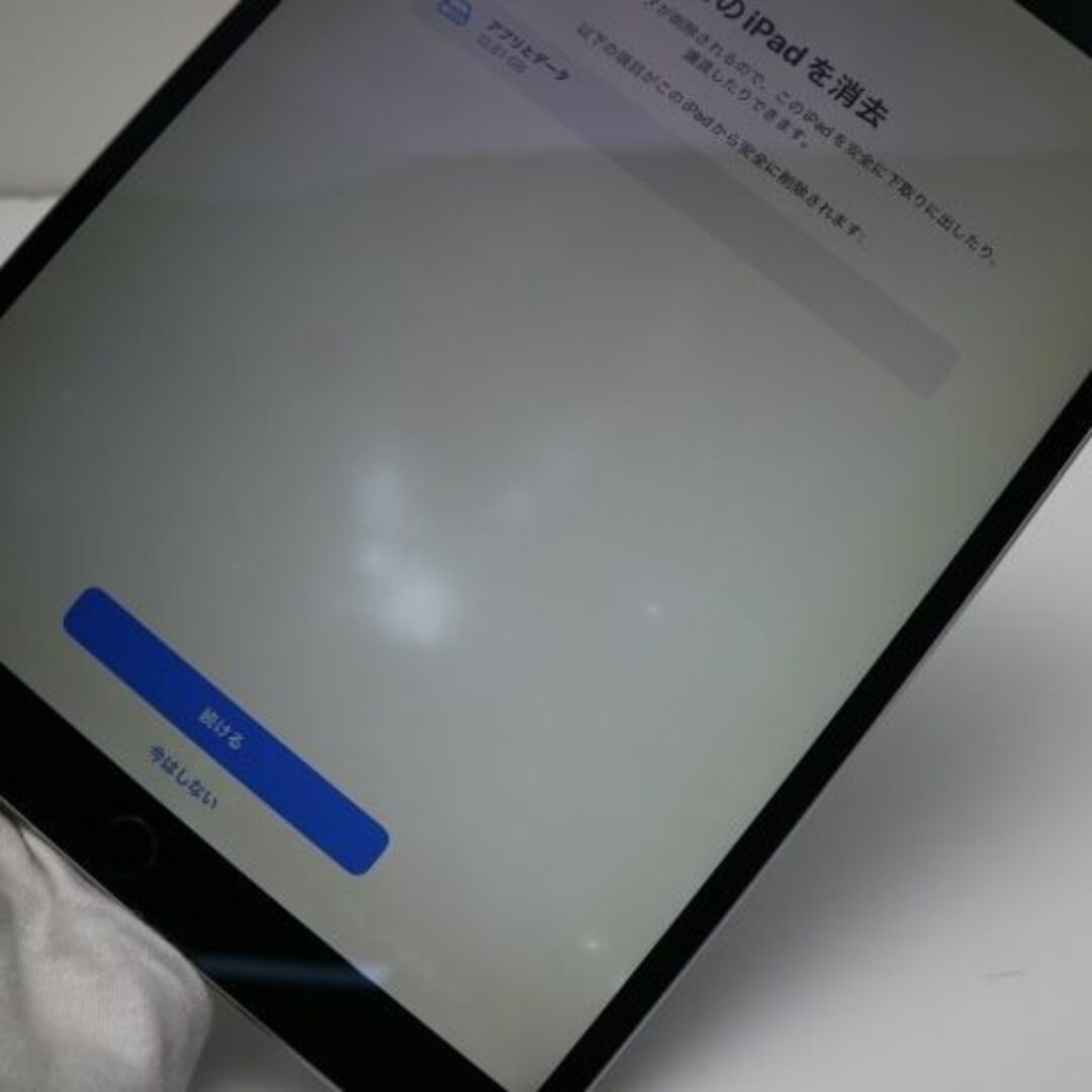 SIMフリー iPad Pro 10.5インチ 256GBSIMフリー3