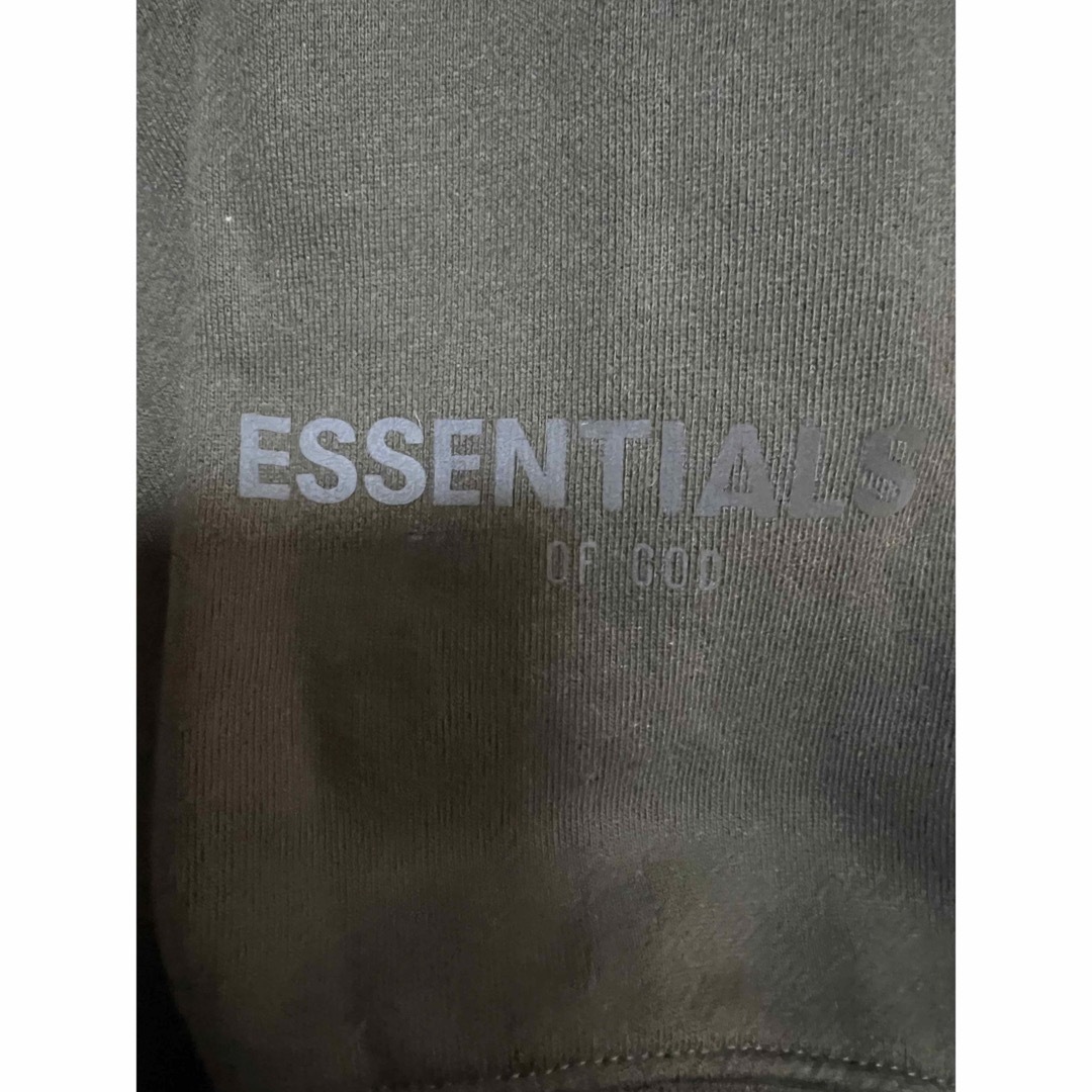 FEAR OF GOD(フィアオブゴッド)のFEAR OF GOD ESSENTIALS スエット トレーナー メンズのトップス(スウェット)の商品写真