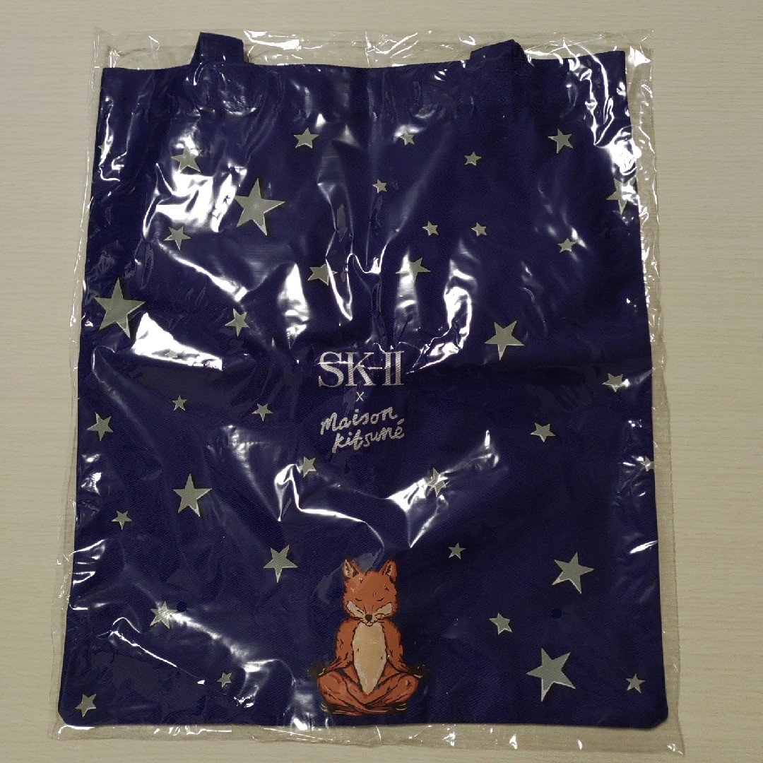 SK-II(エスケーツー)のSK-Ⅱ × MaisonKitsune limited ブルートートバッグ レディースのバッグ(トートバッグ)の商品写真