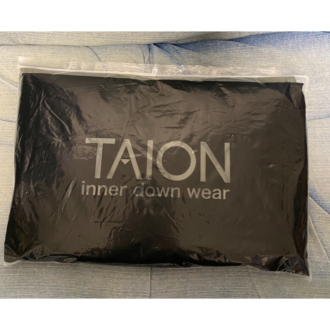 TAION(タイオン)の新品タグ付ダウンベスト メンズのジャケット/アウター(ダウンベスト)の商品写真