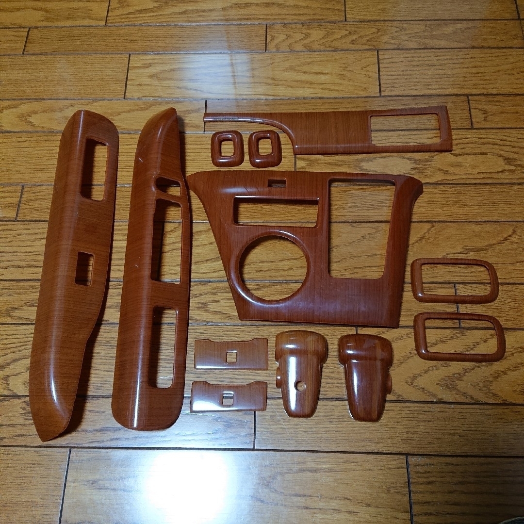 KENWOOD ケンウッド MDV-D709BTW ナビ フルセグ 2022年製 KENWOOD ケンウッド MDV-D709BTW ナビ フルセグ 2022年製