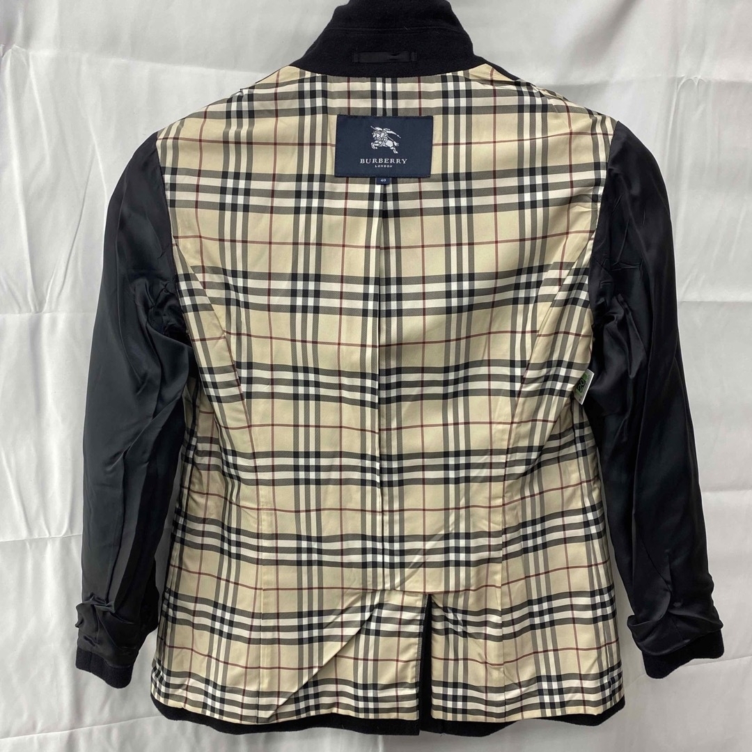 BURBERRY(バーバリー)のバーバリー　ピーコート　ブラック　#40  r701 メンズのジャケット/アウター(ピーコート)の商品写真