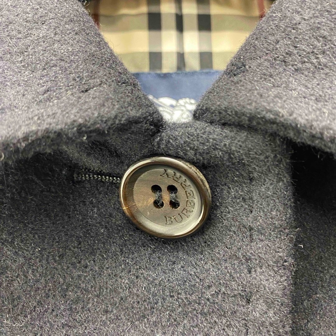 BURBERRY(バーバリー)のバーバリー　ピーコート　ブラック　#40  r701 メンズのジャケット/アウター(ピーコート)の商品写真